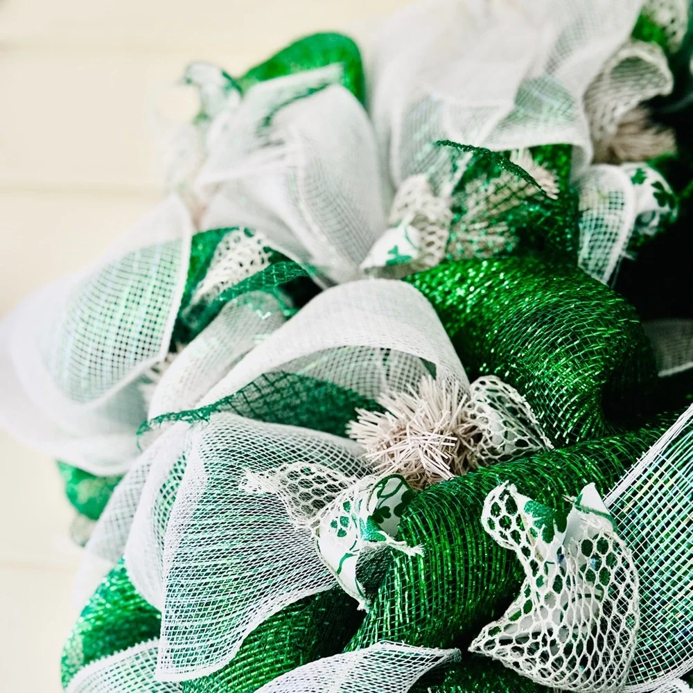 ST PADDY’s DAY is almost here! 29” WREATH quality MATERIAL SAFE FOR INT OR EXT. - Picture 7 of 11